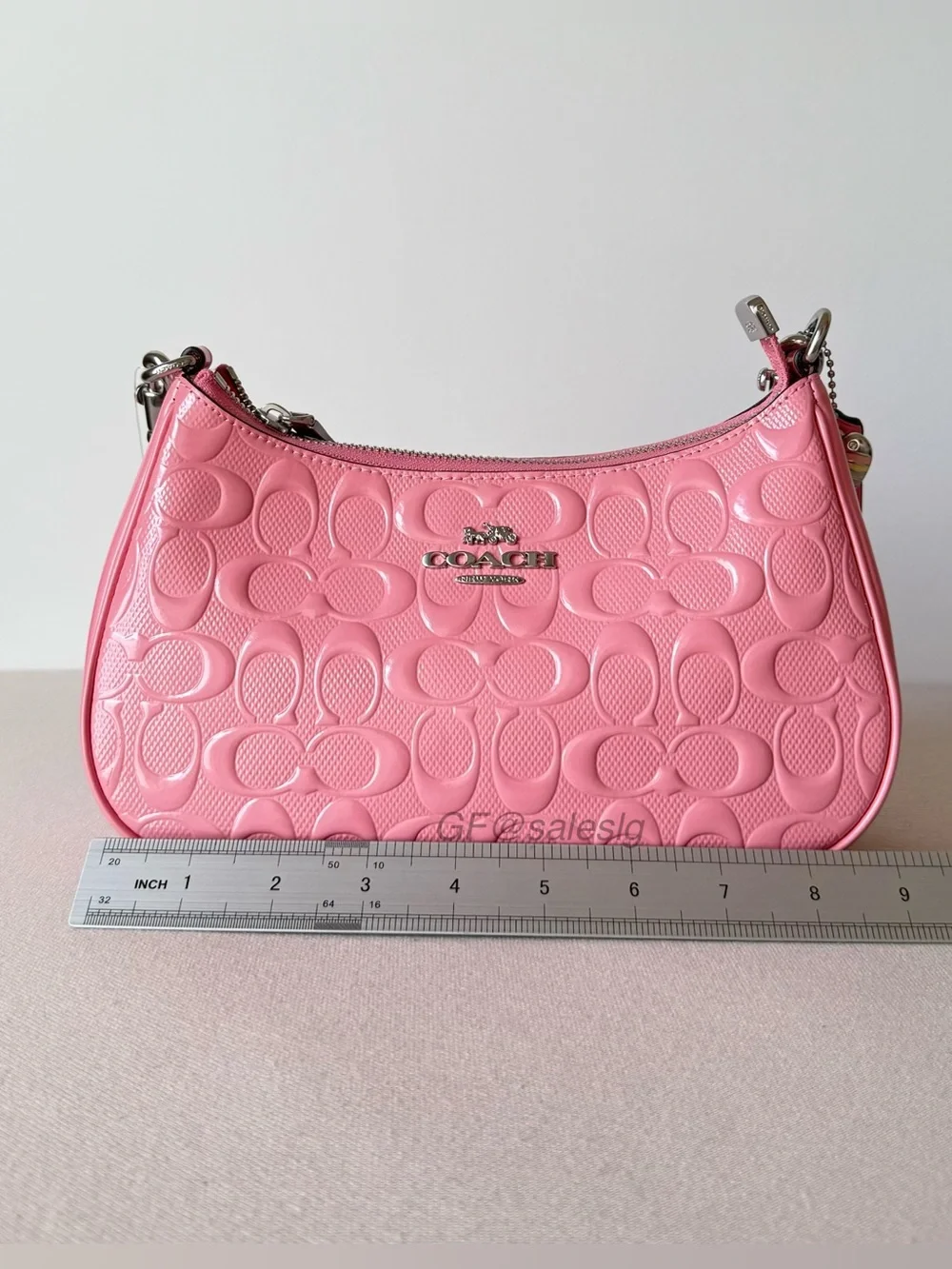 NWT Coach Teri Shoulder&Crossbody Bag Pink Patent Leather  Heart Charm CDA98